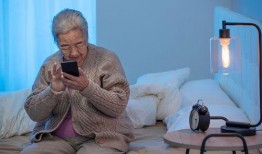 国产老年人色视频,社会现象背后的深思